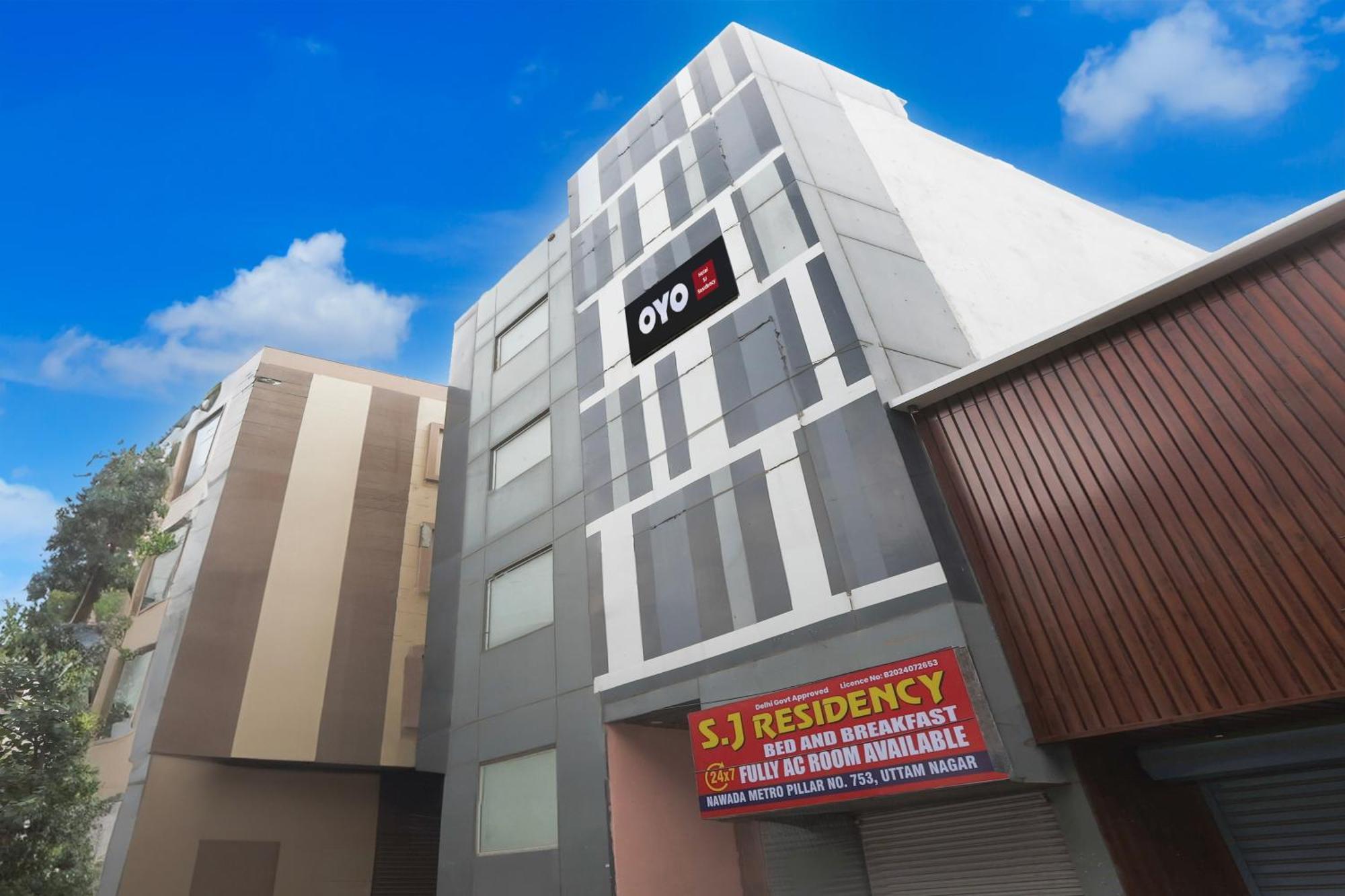 Super Hotel O S J Residency Делхи Екстериор снимка